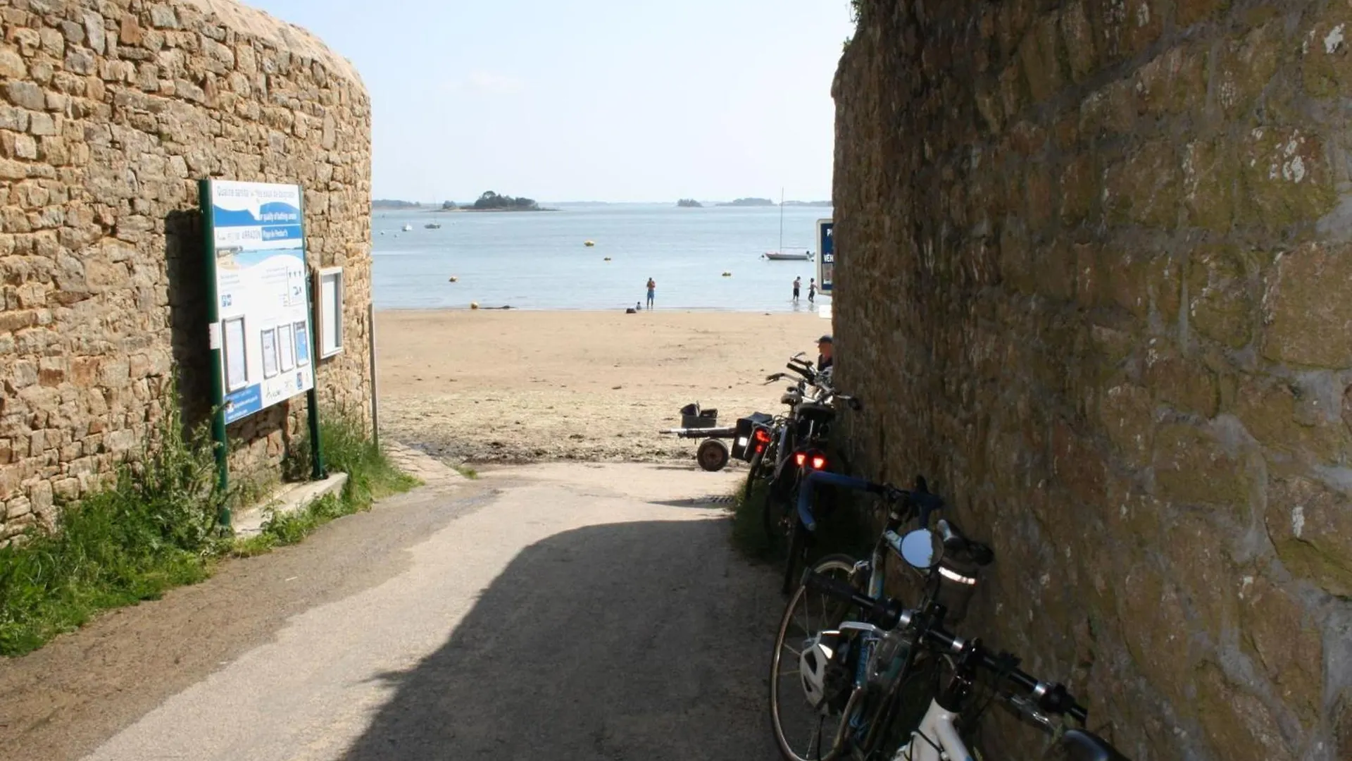 Maison Charmante A 350M De La Plage, 6 Pers., Arradon - Fr-1-775-26 0*,